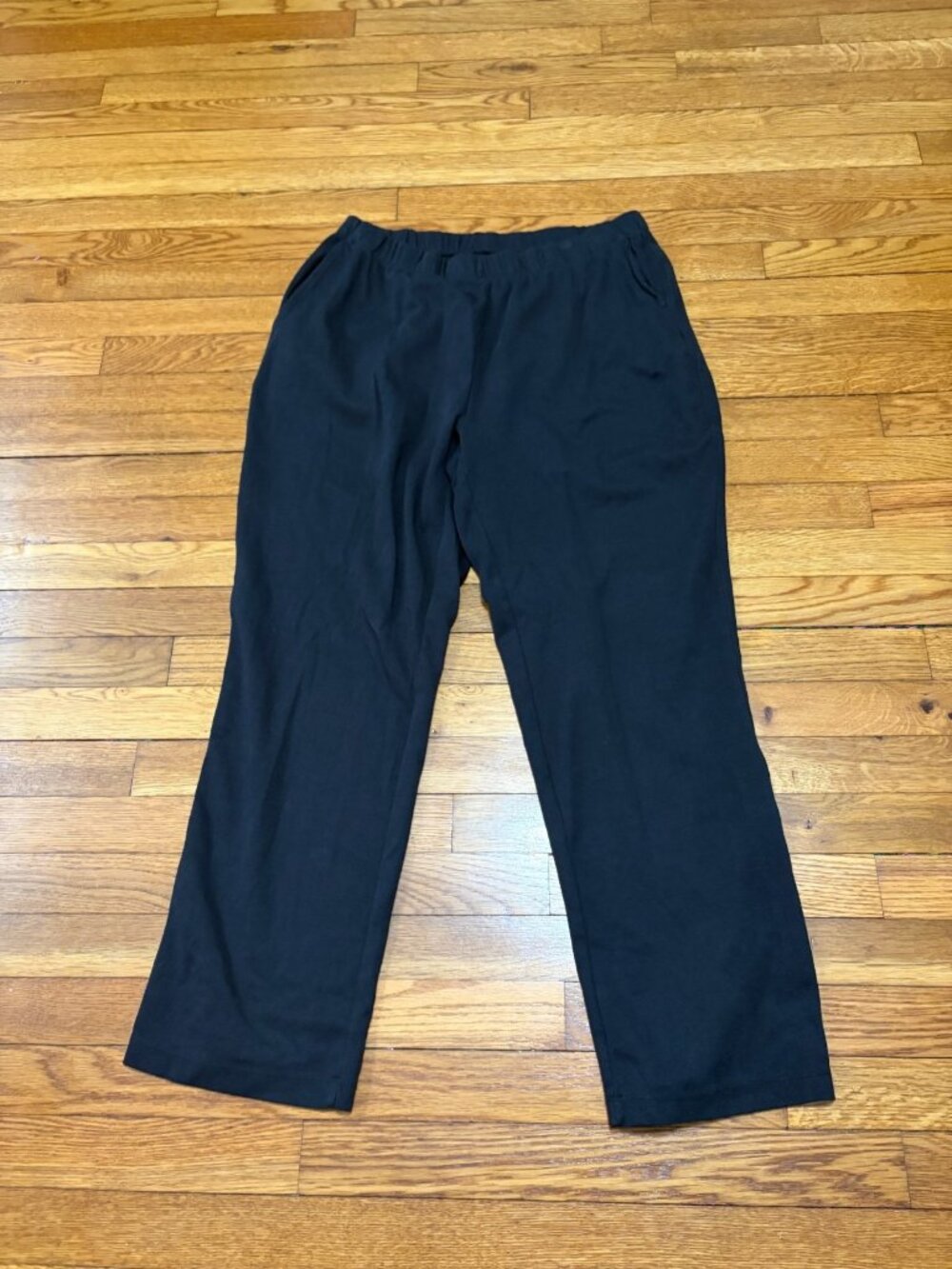 Land’s End Women’s Sport Knit Straight Leg Pull On Pants Size Large 14-16 Black
